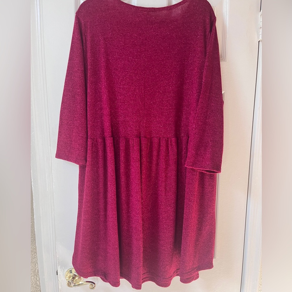 💥$5 or 3/$10 First Love Elegant Red Long Sleeve Dress - Picture 2 of 8